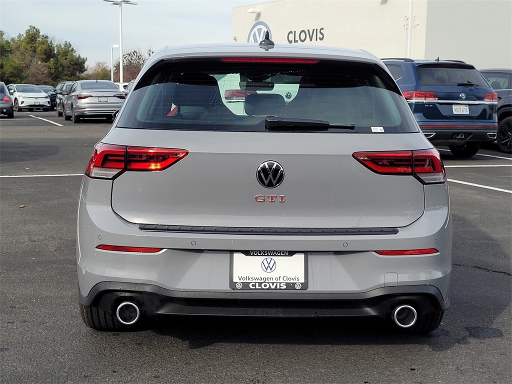 2024 Volkswagen Golf GTI SE photo 3