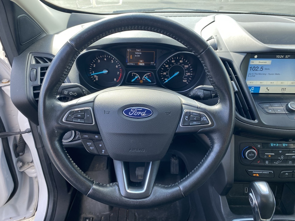 2019 Ford Escape SEL photo 13