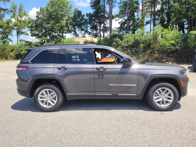 2025 Jeep Grand Cherokee Laredo X photo 13