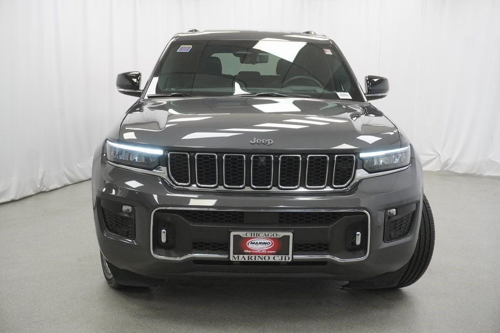 2024 Jeep Grand Cherokee Overland photo 4