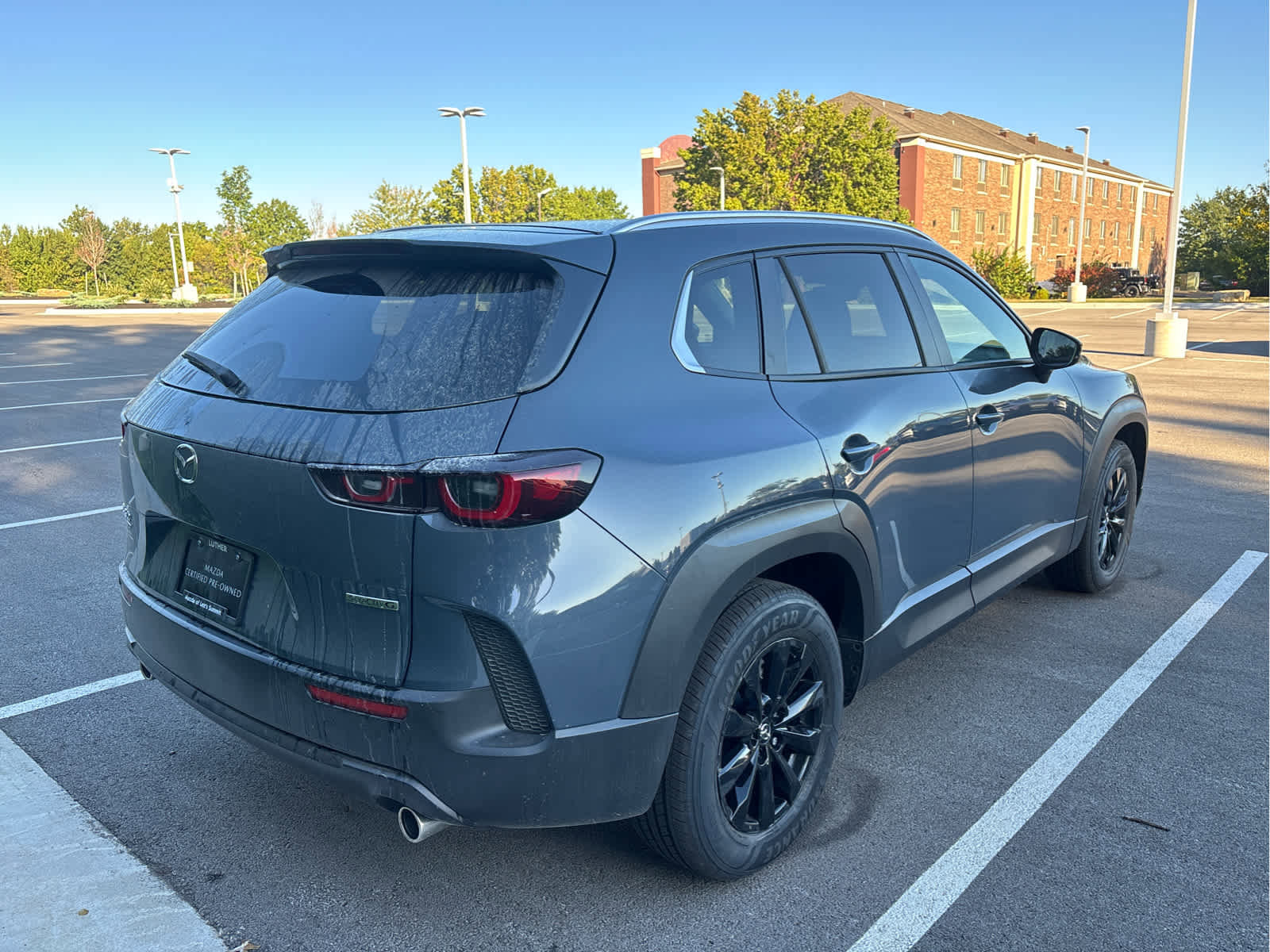 2025 Mazda CX-50 2.5 Select photo 4