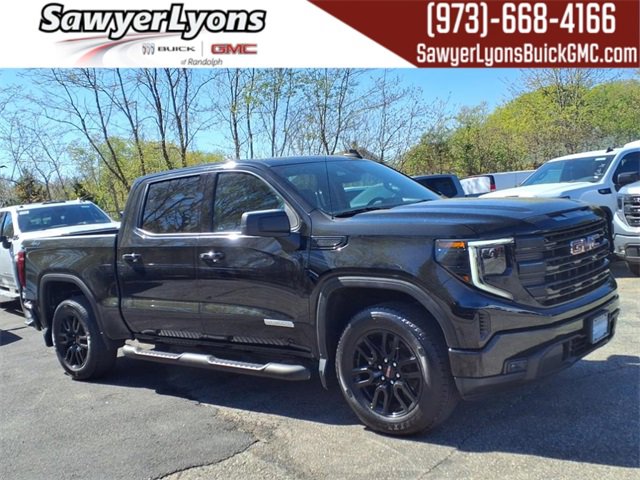 Used 2023 Onyx Black GMC Elevation image 1