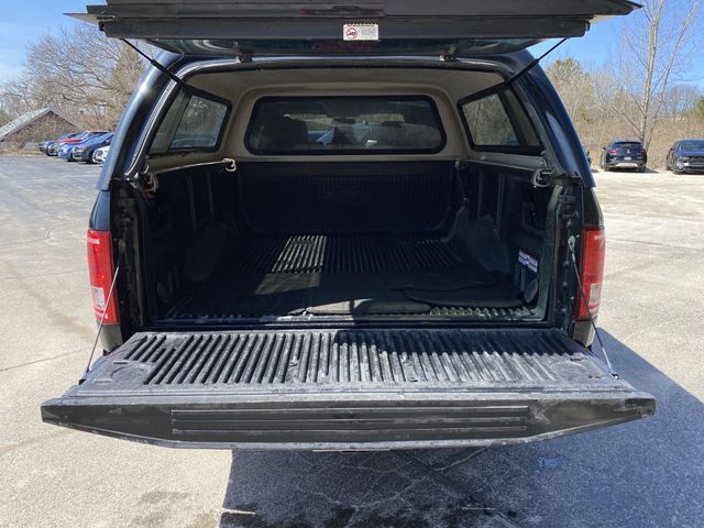 2015 Ford F-150 XLT photo 12