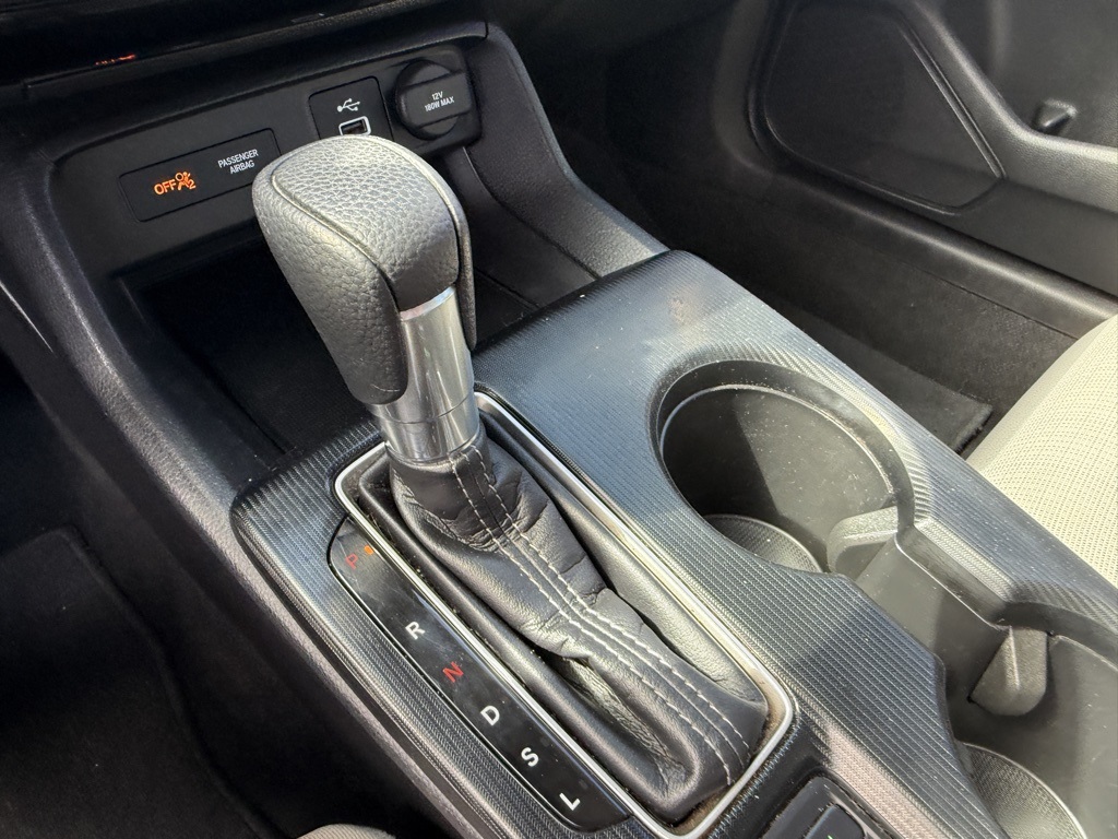 2022 Honda Civic LX photo 12