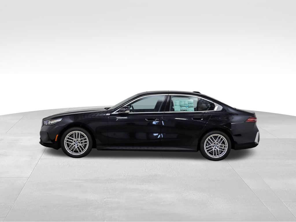 Used 2024 BMW 5 Series 530i with VIN WBA53FJ03RCS30669 for sale in Minneapolis, Minnesota