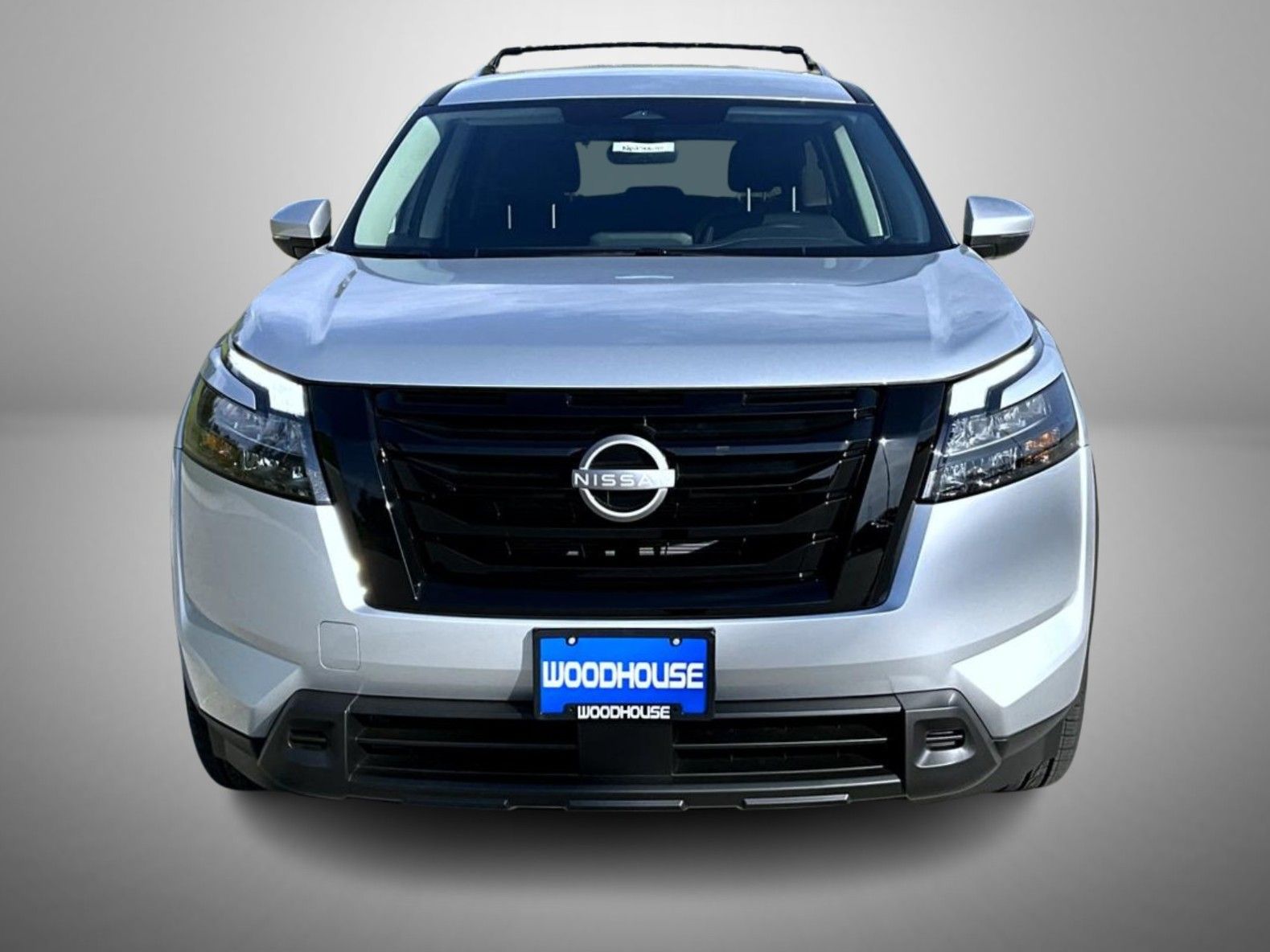 2025 Nissan Pathfinder SV photo 2