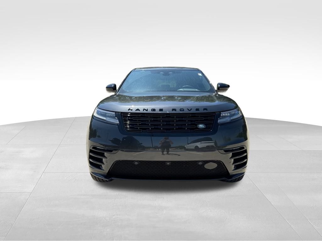 2025 Land Rover Range Rover Velar SE photo 3