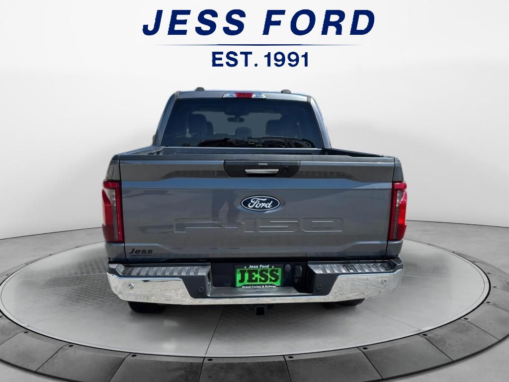 2024 Ford F-150 XLT photo 4