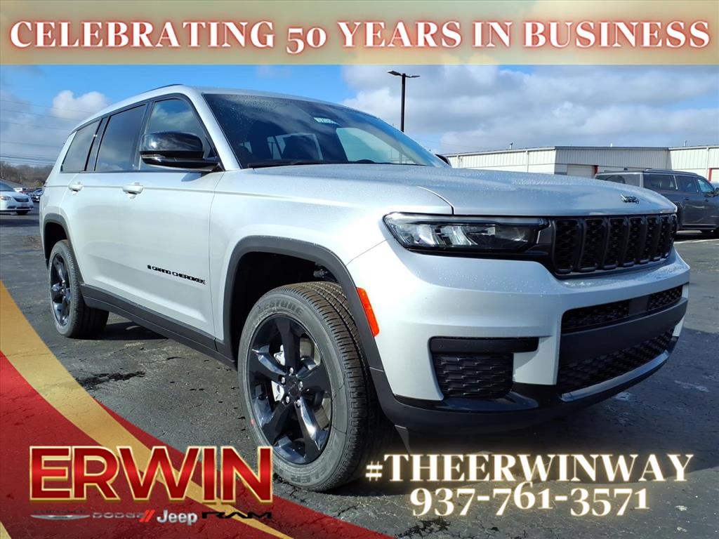 2025 Jeep Grand Cherokee L Altitude's photo