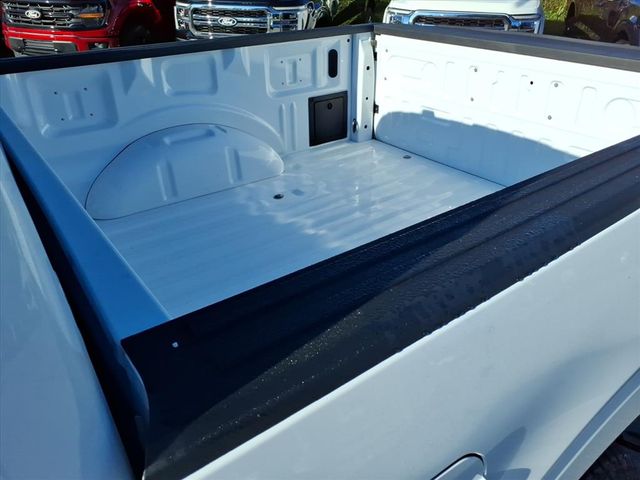 2025 Ford F-150 STX photo 14