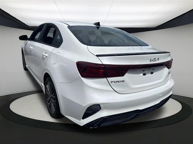 2022 Kia Forte GT-Line photo 8