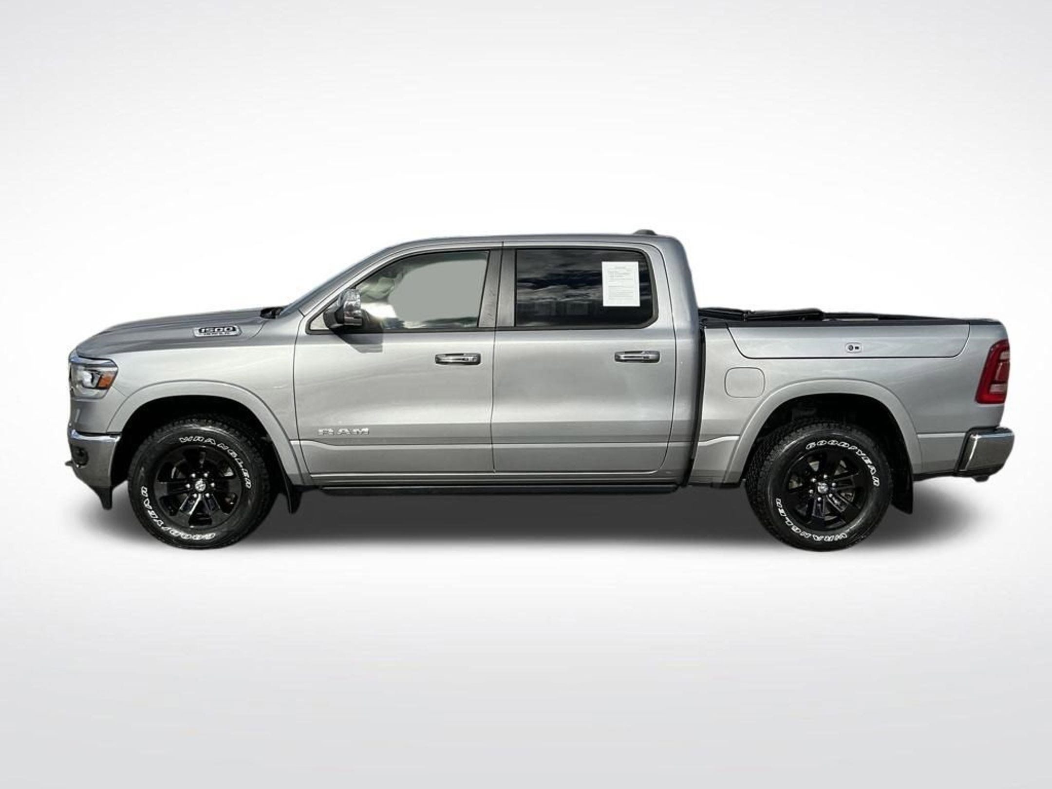 2019 Ram 1500 Laramie photo 2