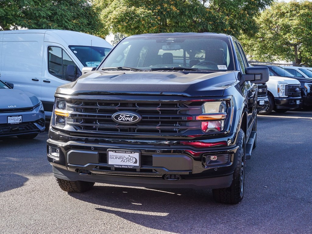 2025 Ford F-150 XLT photo 3