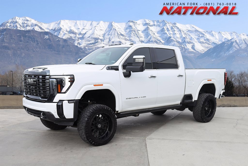 2024 GMC Sierra 3500HD Denali Ultimate's photo
