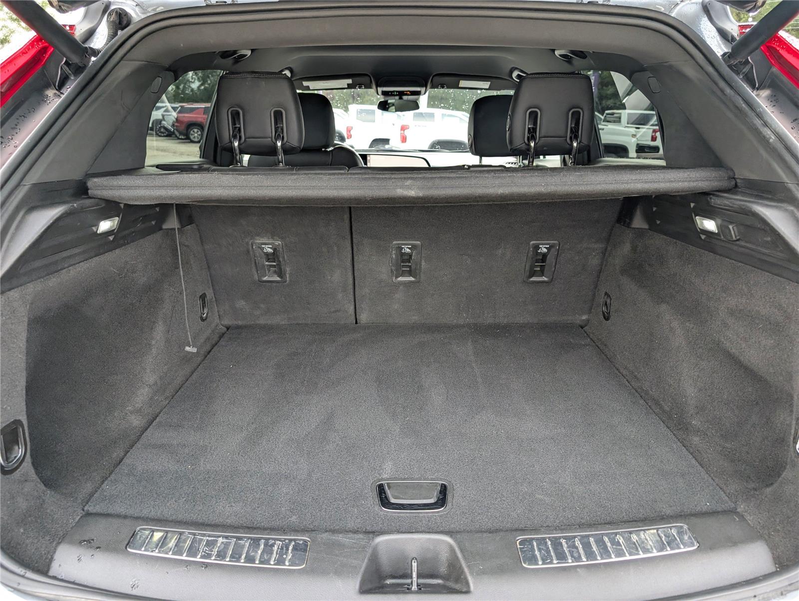 2024 Cadillac XT4 Premium Luxury photo 29