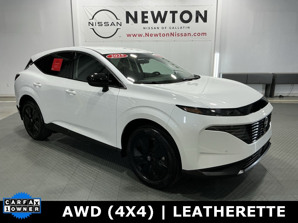 2025 Nissan Murano SV's photo