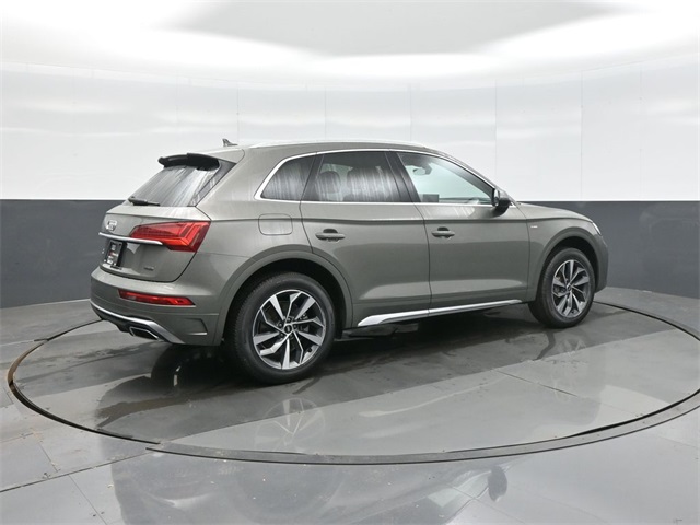 2023 Audi Q5 45 S line Premium photo 4