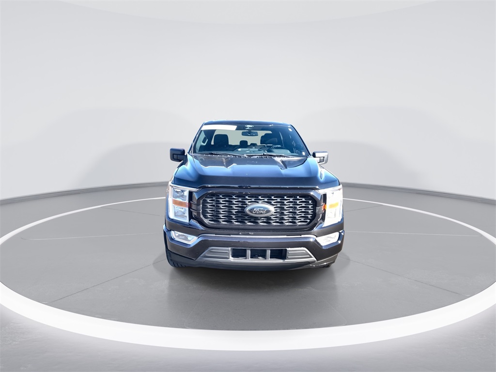 2022 Ford F-150 XL photo 3