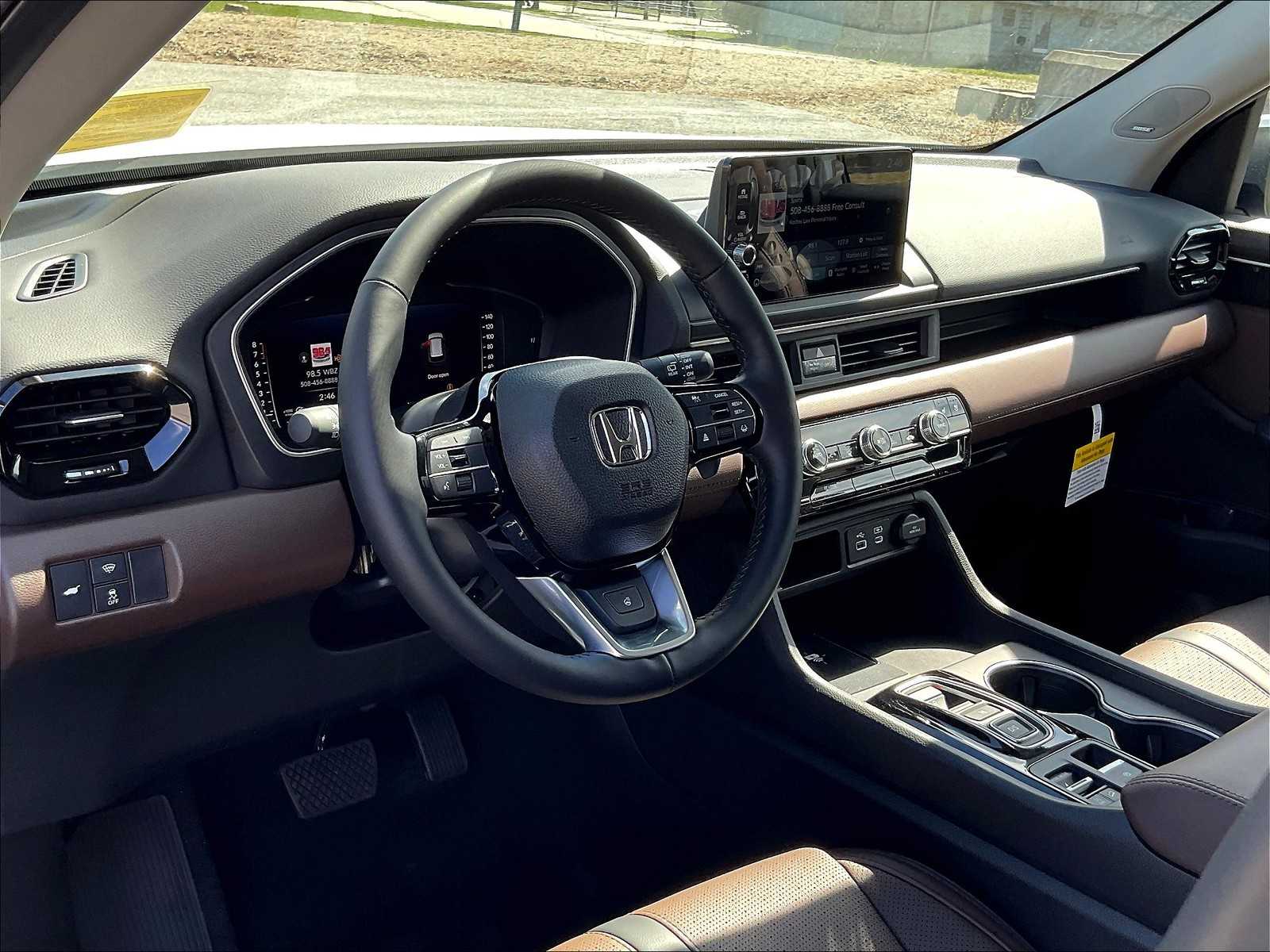 2025 Honda Pilot Elite photo 8