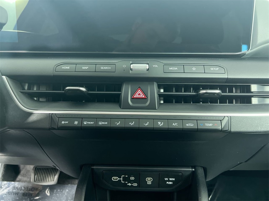 2025 Kia K4 LX photo 19