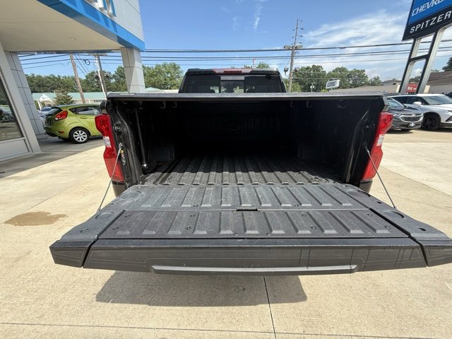 2025 Chevrolet Silverado 1500 RST photo 5