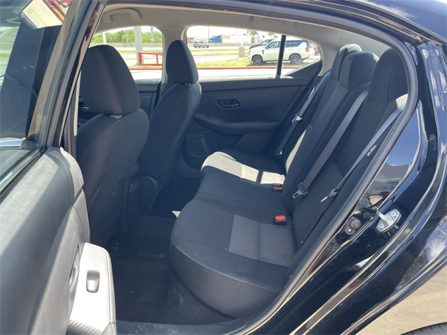 2024 Nissan Sentra SV photo 16