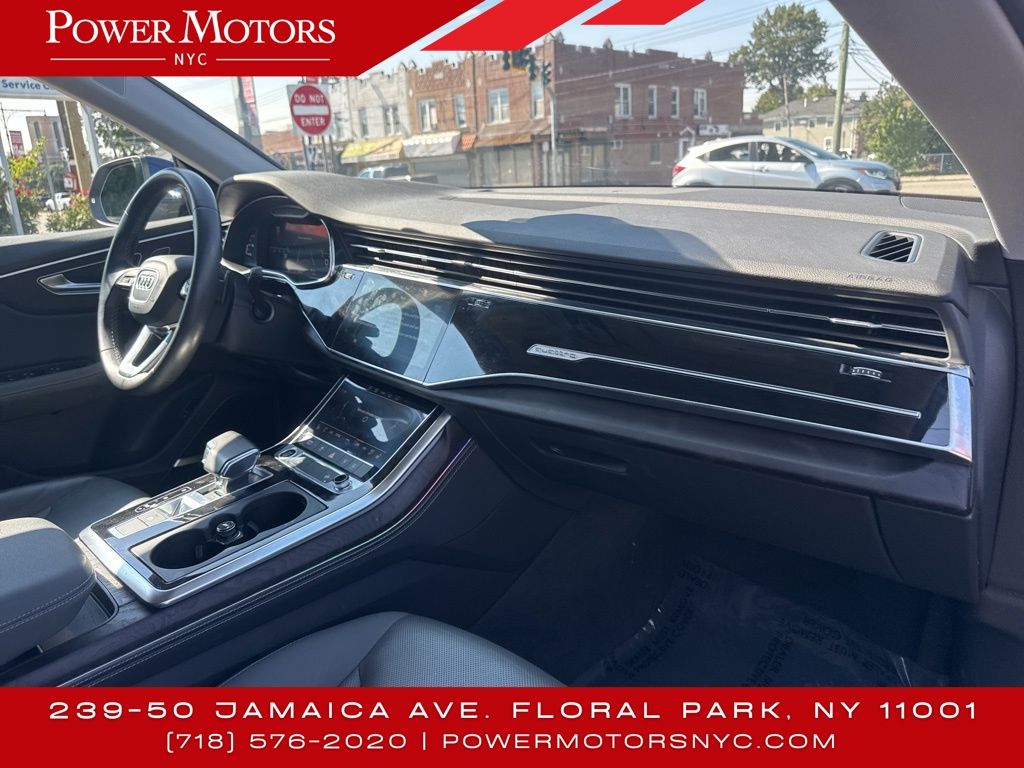 2022 Audi Q8 line Premium Plus photo 16