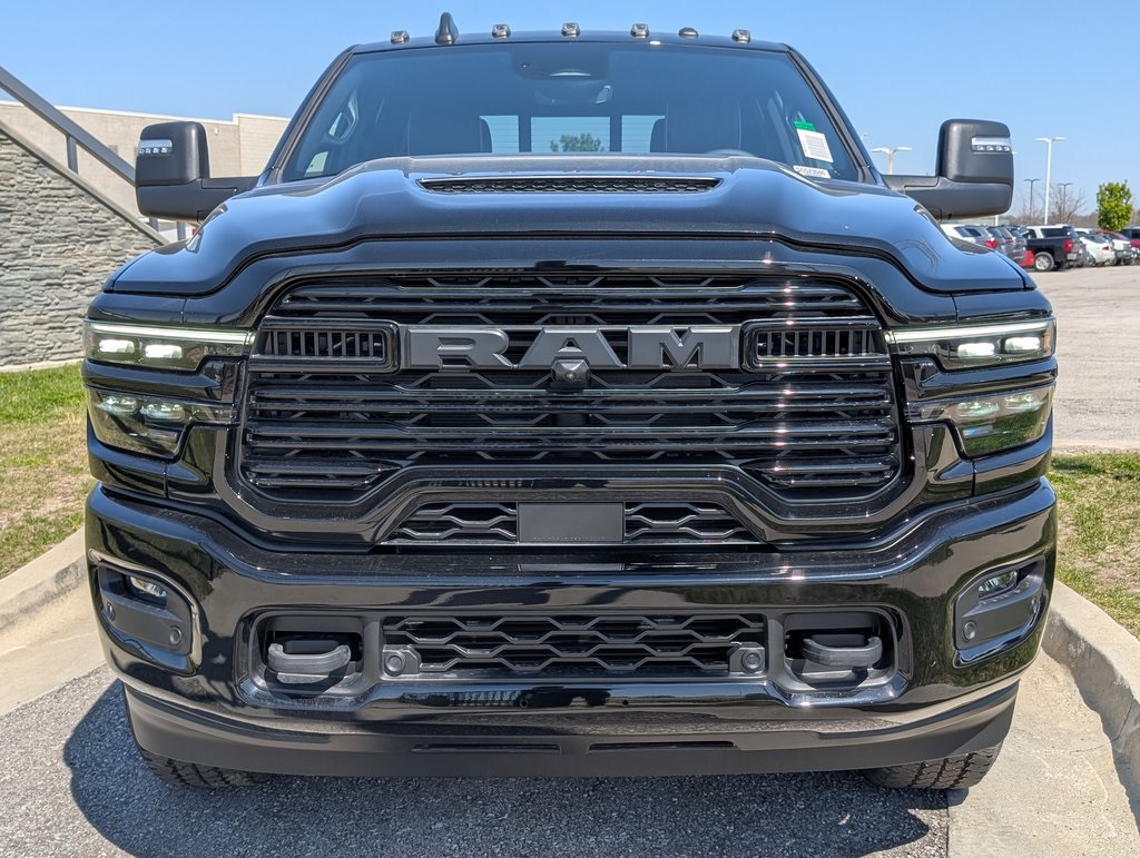 2025 Ram 2500 Laramie photo 4