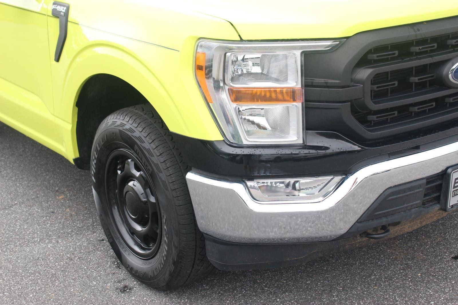 2022 Ford F-150 XL photo 9