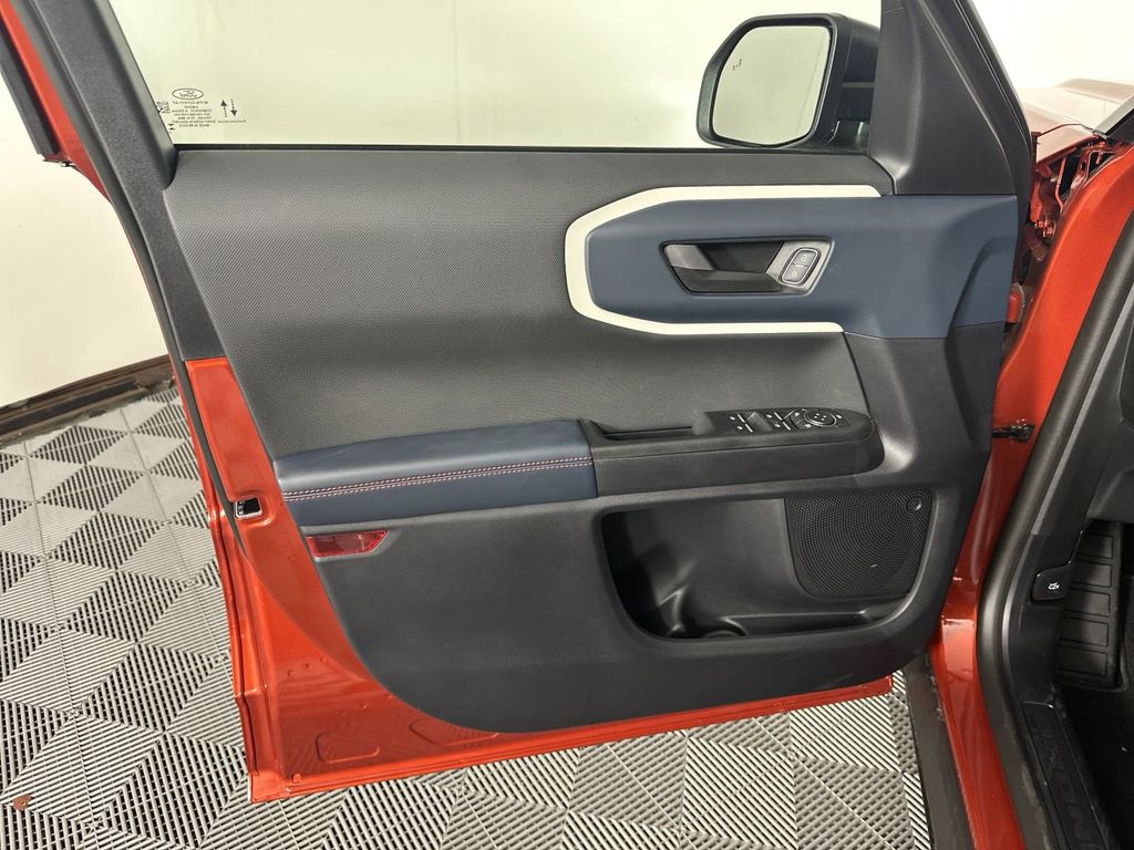 2024 Ford Bronco Sport Heritage photo 9