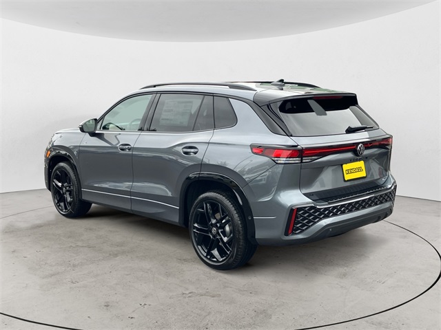 2025 Volkswagen Tiguan SE R-Line Black photo 3