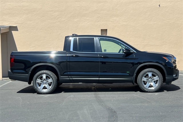 2025 Honda Ridgeline RTL photo 2