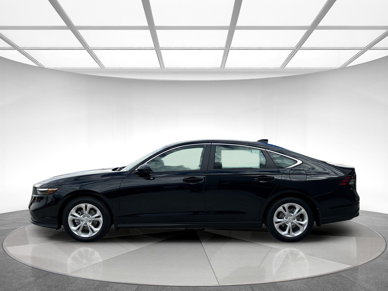 2025 Honda Accord 1.5T LX photo 2