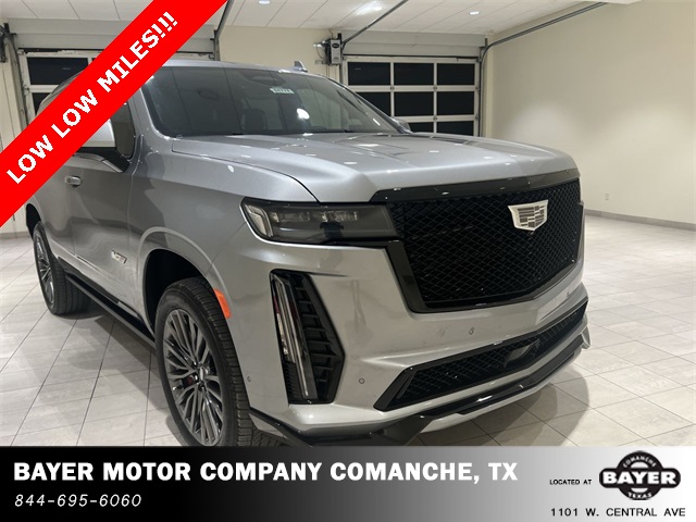 2023 Cadillac Escalade V-Series photo 6