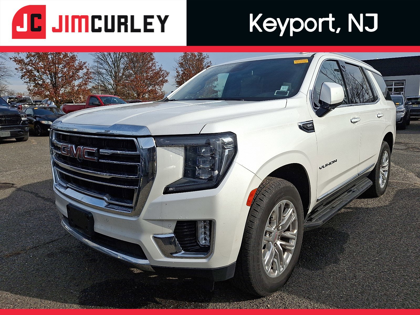 2023 GMC Yukon SLT's photo