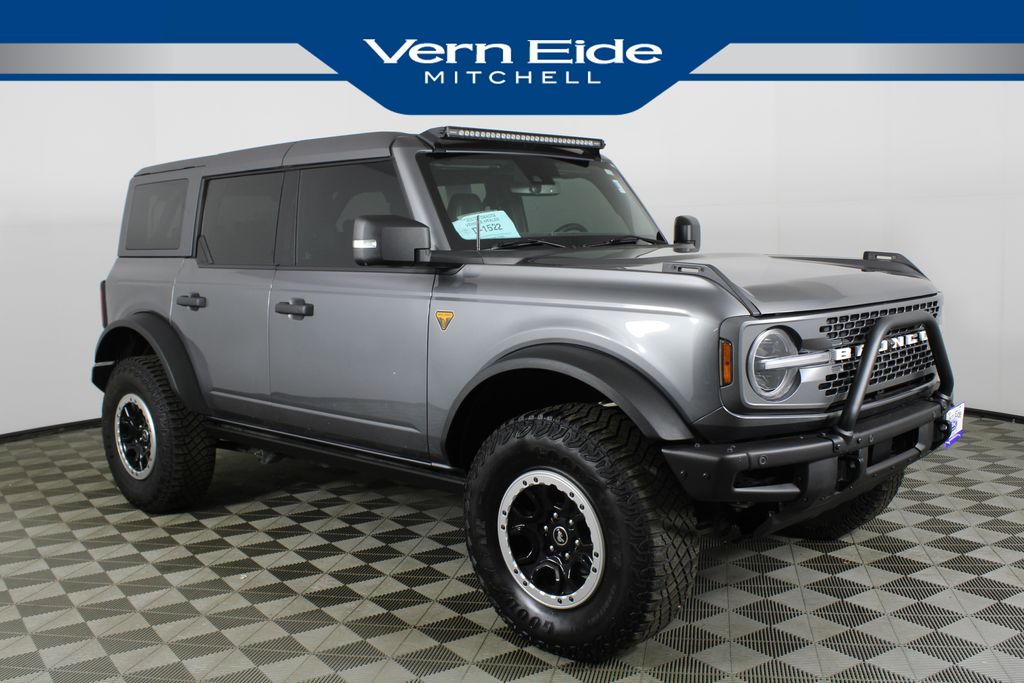 2022 Ford Bronco 4-Door Badlands's photo