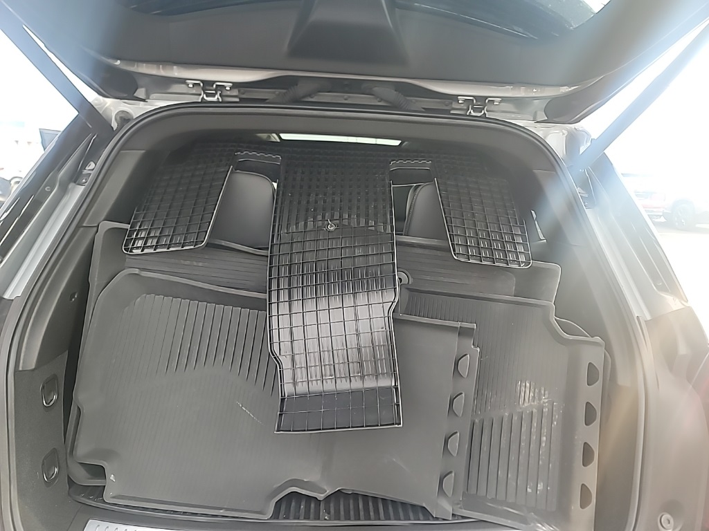 2024 CADILLAC XT6 - Image 12