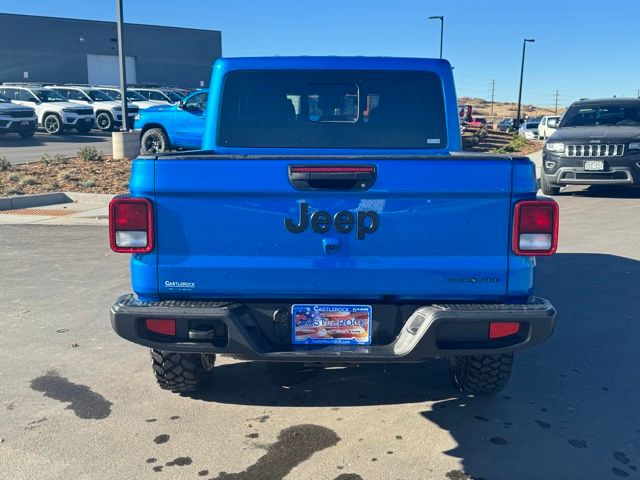 2025 Jeep Gladiator Sport photo 3