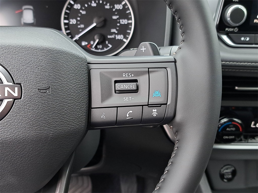 2026 Nissan Rogue SV photo 25