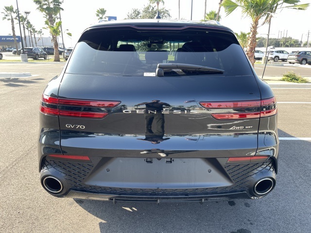 2025 Genesis GV70 3.5T Sport photo 4