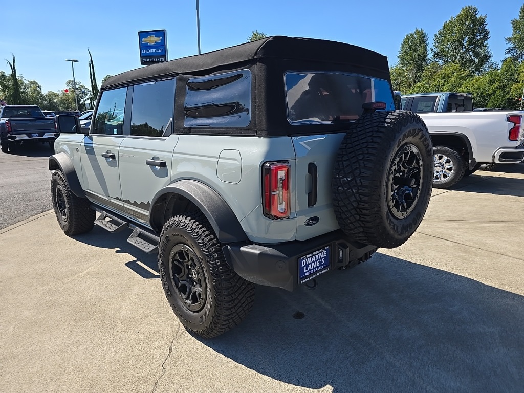 2023 Ford Bronco Wildtrak photo 2
