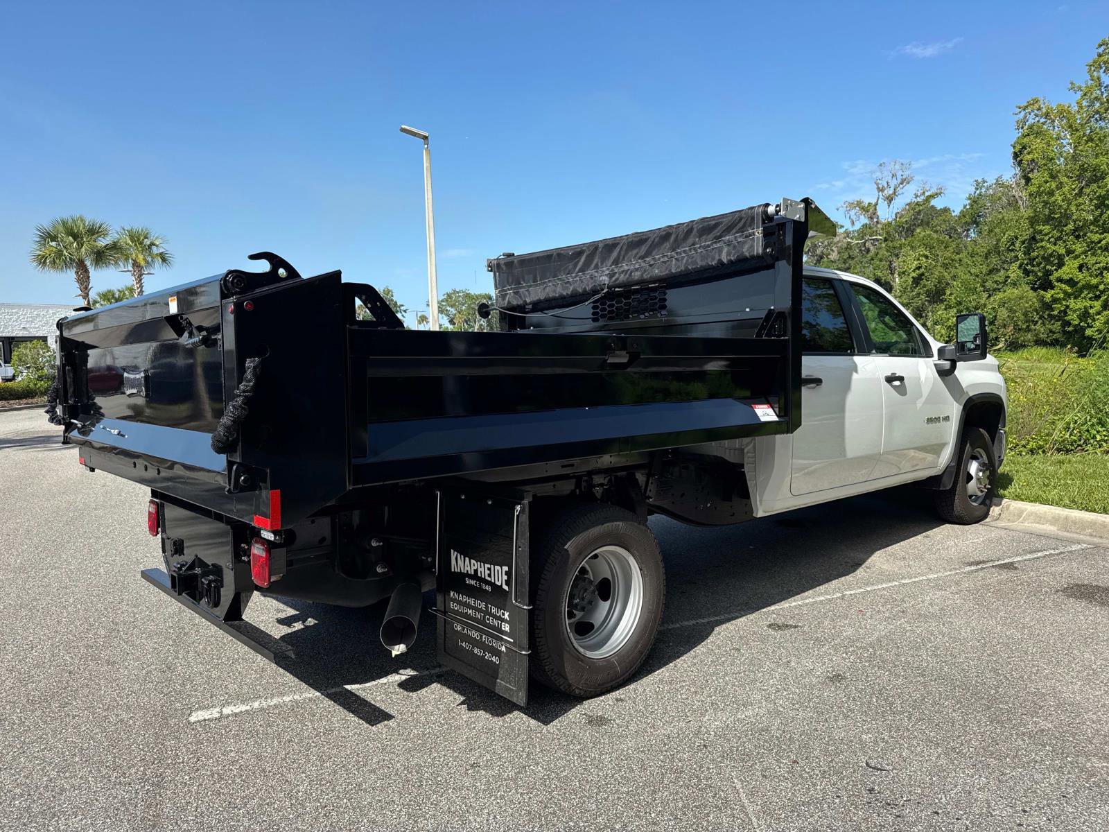 2024 Chevrolet Silverado 3500HD Work Truck photo 3