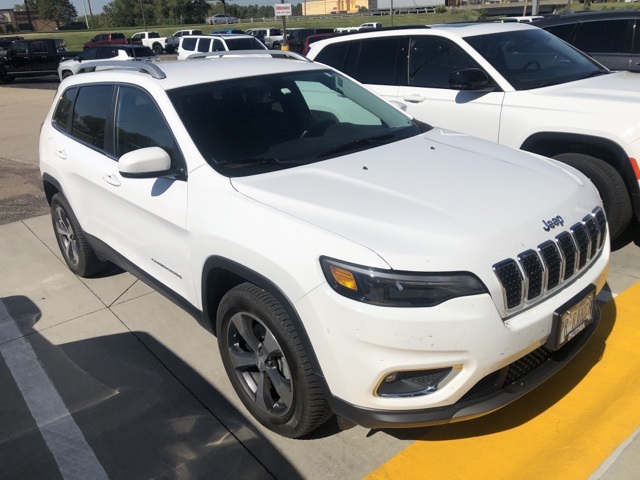2019 Jeep Cherokee Limited photo 2