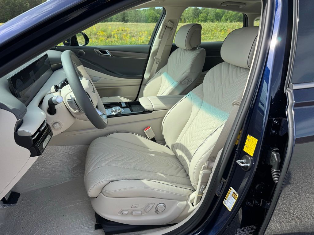 2025 Genesis G80 2.5T Sport Prestige photo 14