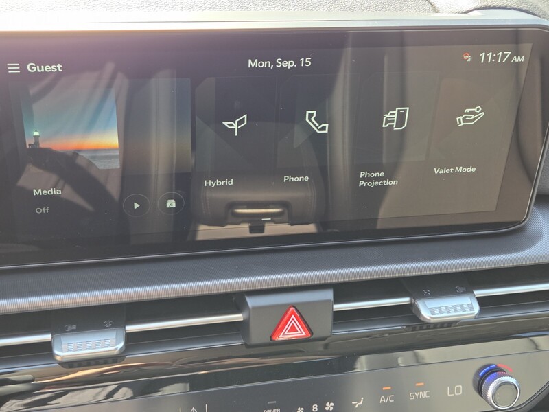 2026 Kia Sportage EX X-Line photo 12