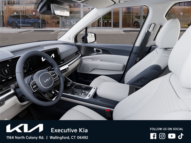2025 Kia Carnival SX Prestige photo 17