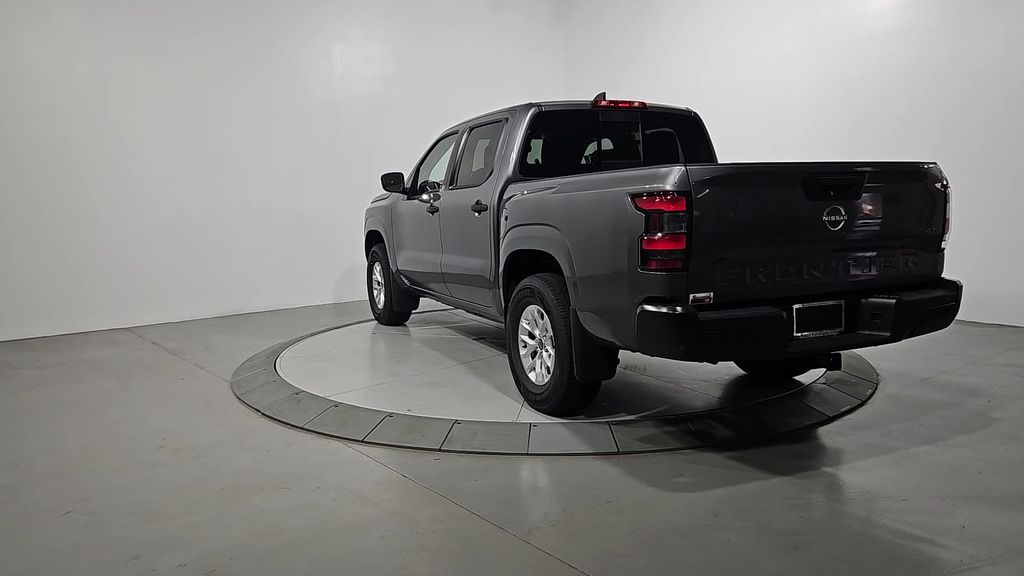 2026 Nissan Frontier S photo 2