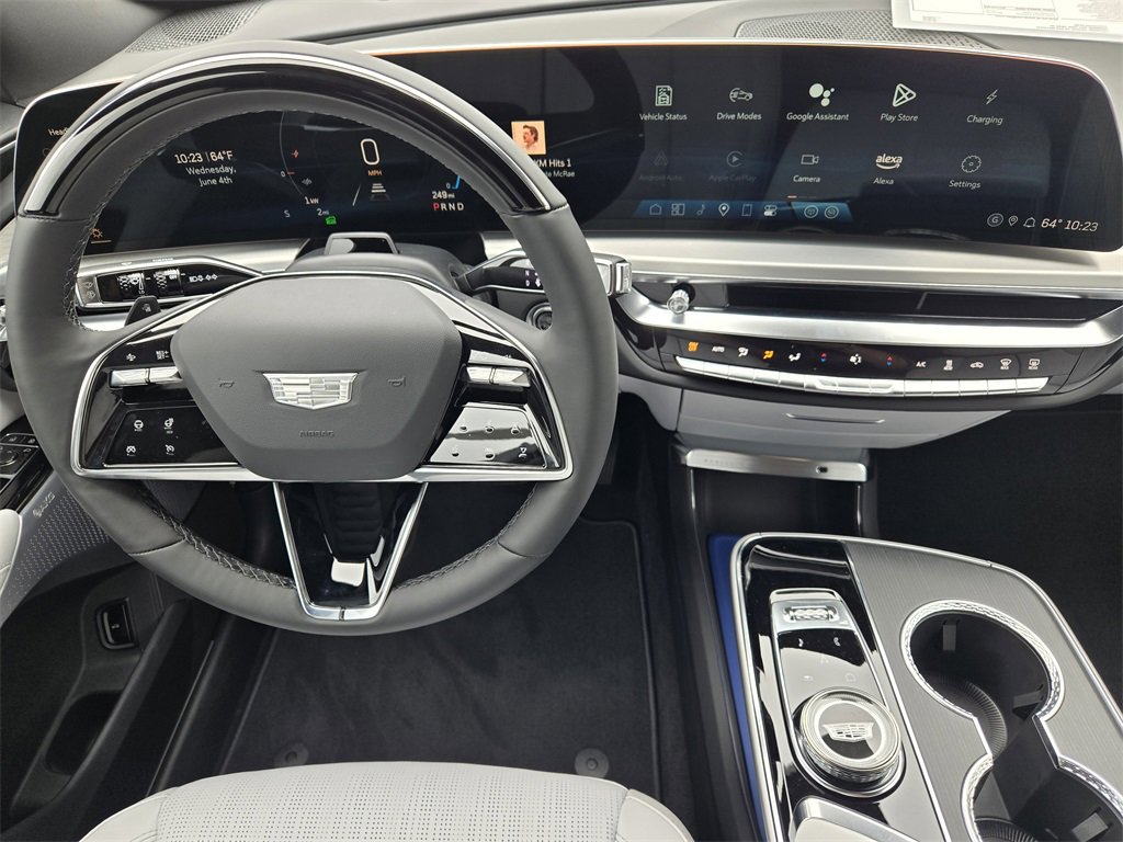 2025 Cadillac Lyriq Sport photo 28