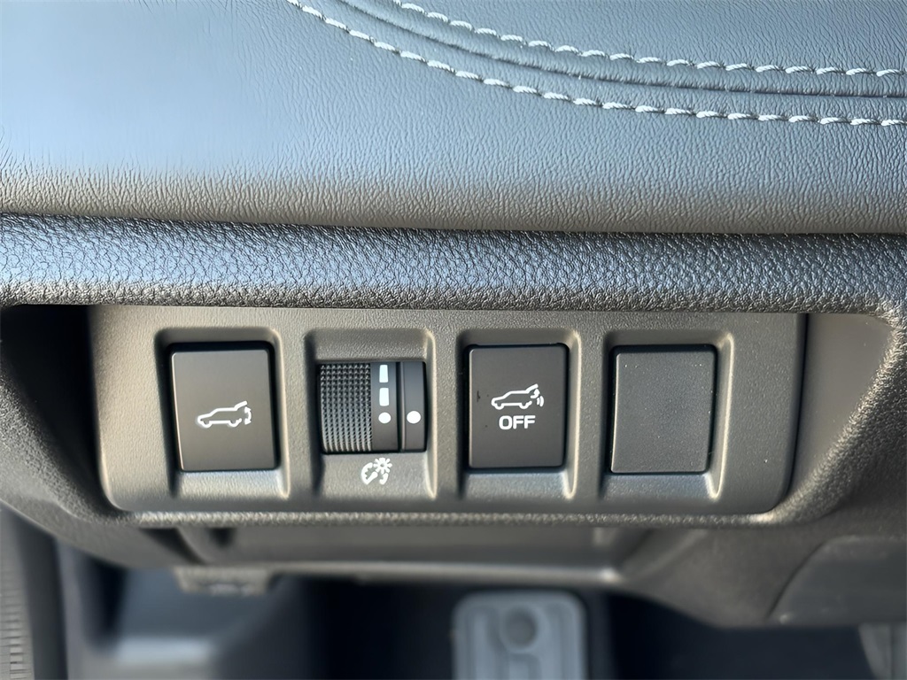 2025 Subaru Outback Touring XT photo 15