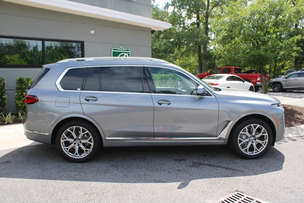 2025 Bmw X7 xDrive40i photo 2
